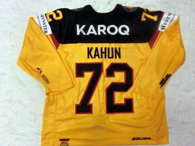 DCup2017 Gameworn Eishockey Trikot #72 Dominik Kahun