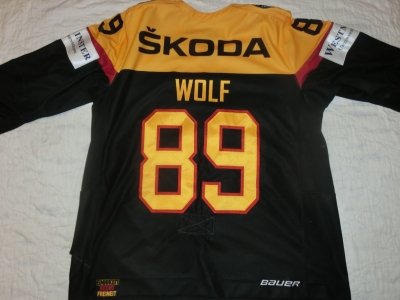 Gameworn Eishockey Trikot #89 David Wolf