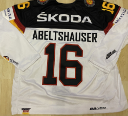 DEB Game issued Eishockeytrikot 2016/2017s #16 Konrad Abeltshauser