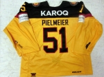 DCup2017 Gameworn Eishockey Trikot #51 Timo Pielmeier